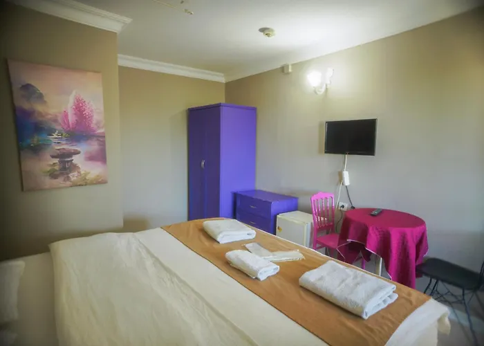 White Palace Bueyuekada Hotel 3*