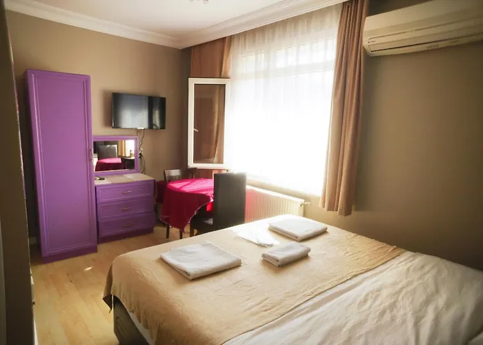 Hotel White Palace Bueyuekada 3*