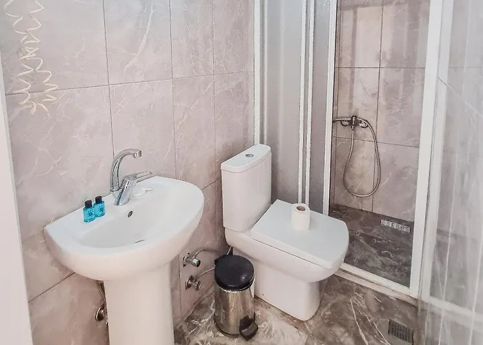 White Palace Bueyuekada 3*