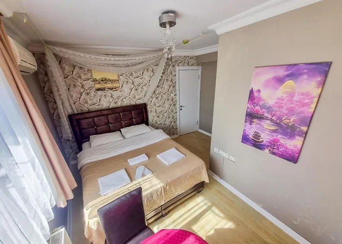 White Palace Bueyuekada 3* Adalar