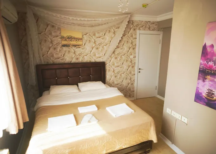 Hotel White Palace Bueyuekada