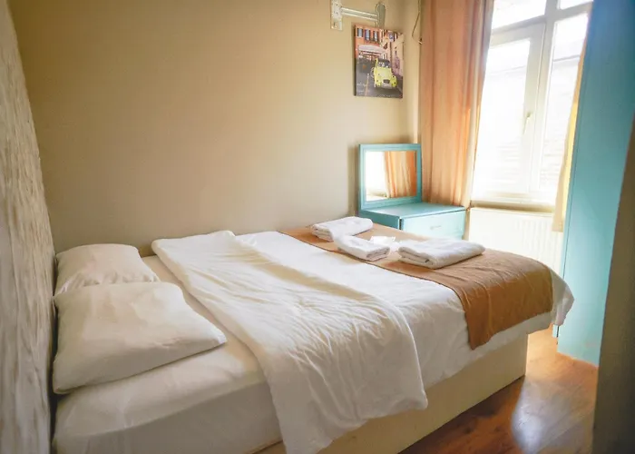 White Palace Bueyuekada 3*