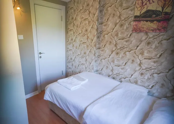 Hotel White Palace Bueyuekada 3*